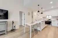 611 8117 200A STREET - thumbnail 4