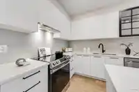 611 8117 200A STREET - thumbnail 6