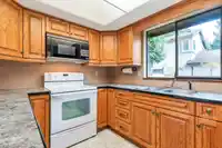 14543 91B AVENUE - thumbnail 16