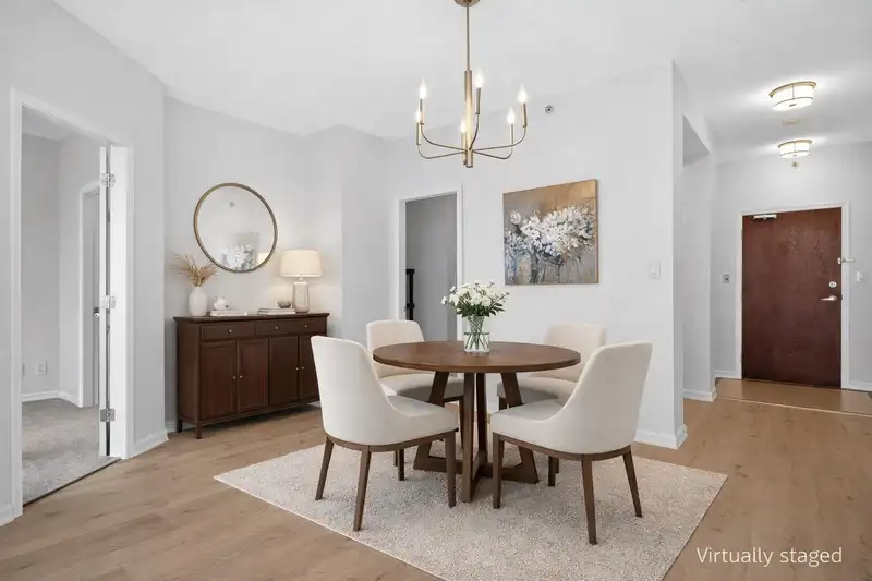406 1551 FOSTER STREET - photo 3 of 25