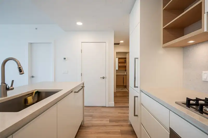 2101 4433 ALASKA STREET - photo 1 of 24