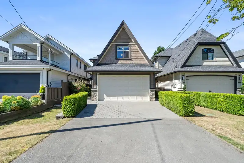 3731 GARRY STREET - photo 1 of 39