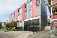 13 531 E 16TH AVENUE - thumbnail 1