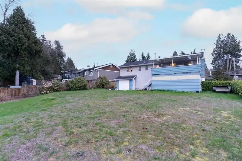 11275 KENDALE WAY - photo 3 of 10
