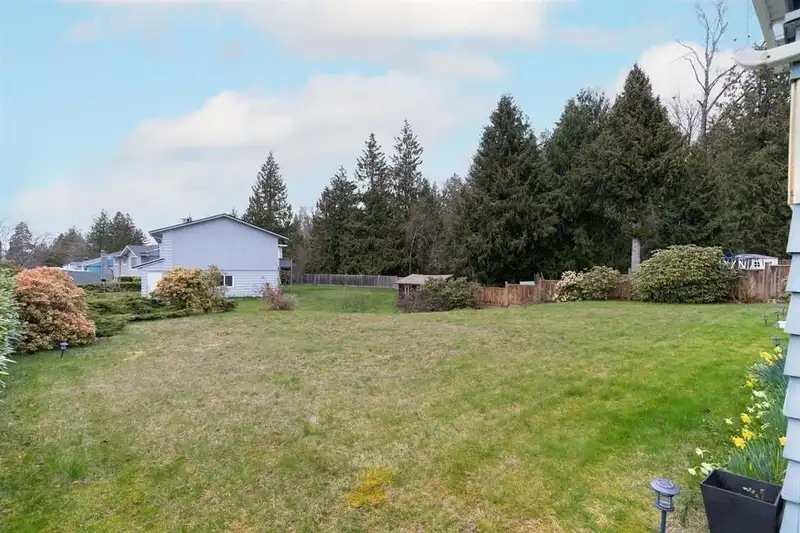 11275 KENDALE WAY - photo 4 of 10