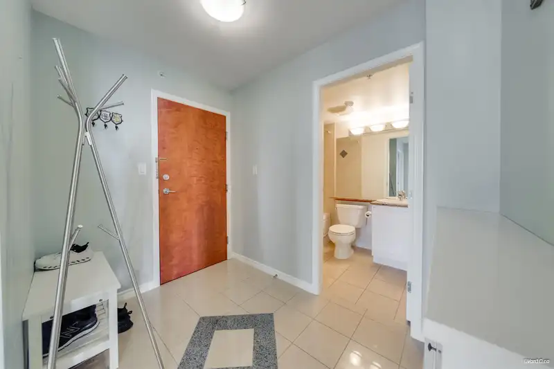 1001 5933 COONEY ROAD - photo 3 of 31
