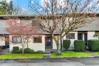 3 2880 DACRE AVENUE - thumbnail 1