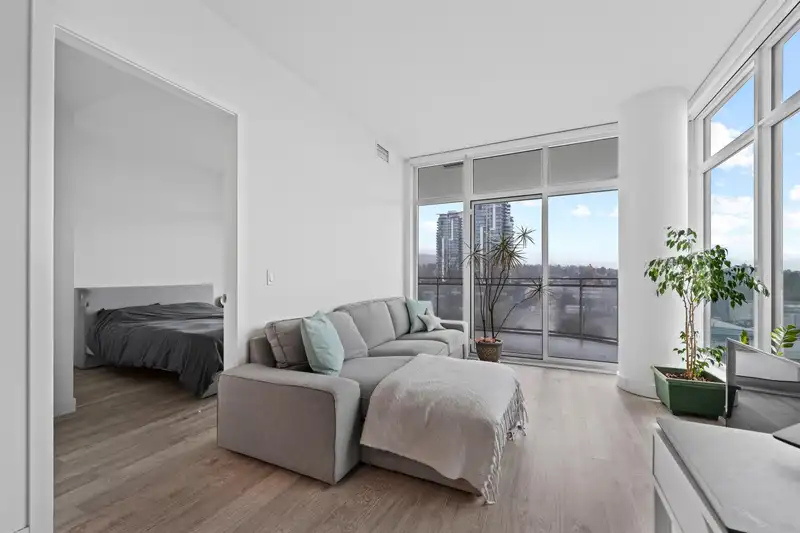 703 5333 GORING STREET - photo 3 of 40