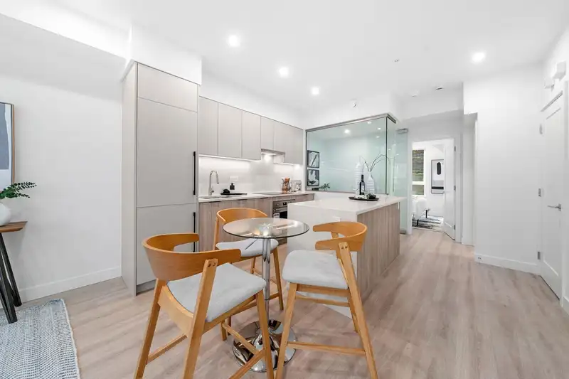 107 7161 17TH AVENUE - photo 4 of 16