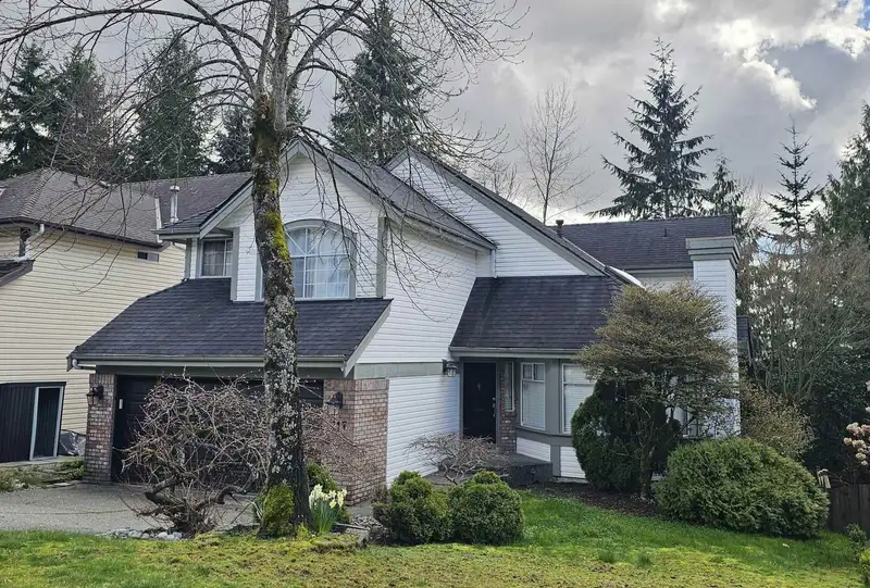 117 ASPENWOOD DRIVE - photo 1 of 31