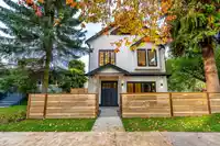 487 E 31ST AVENUE - thumbnail 2