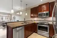 401 8157 207 STREET - thumbnail 8