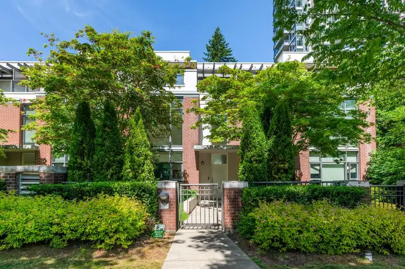 7021 17TH AVENUE - photo 1 of 40