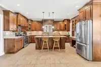 2620 270B STREET - thumbnail 9