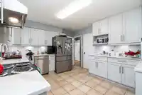 2873 E 54TH AVENUE - thumbnail 8
