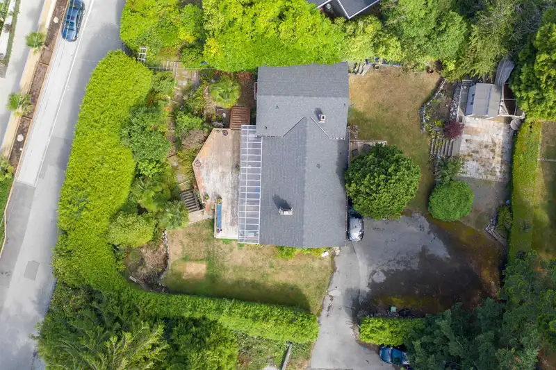 7195 ROCKLAND WYND - photo 2 of 14