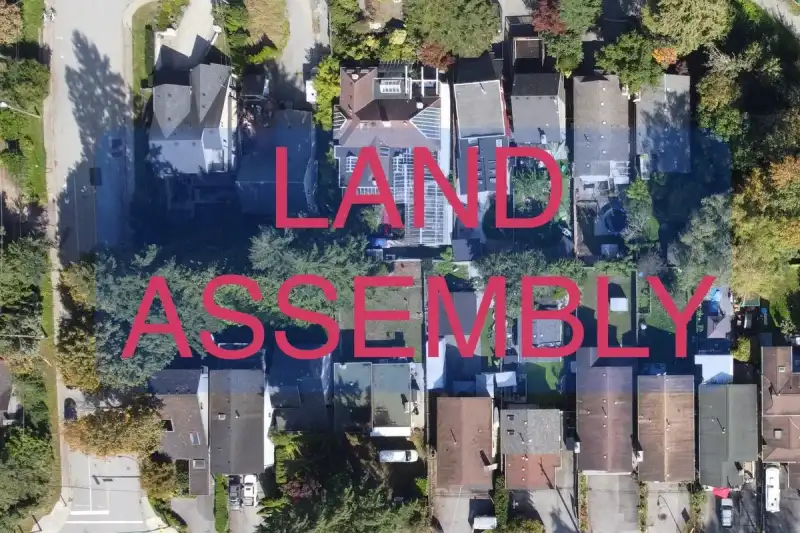 1331 E 8TH STREET - photo 1 of 1