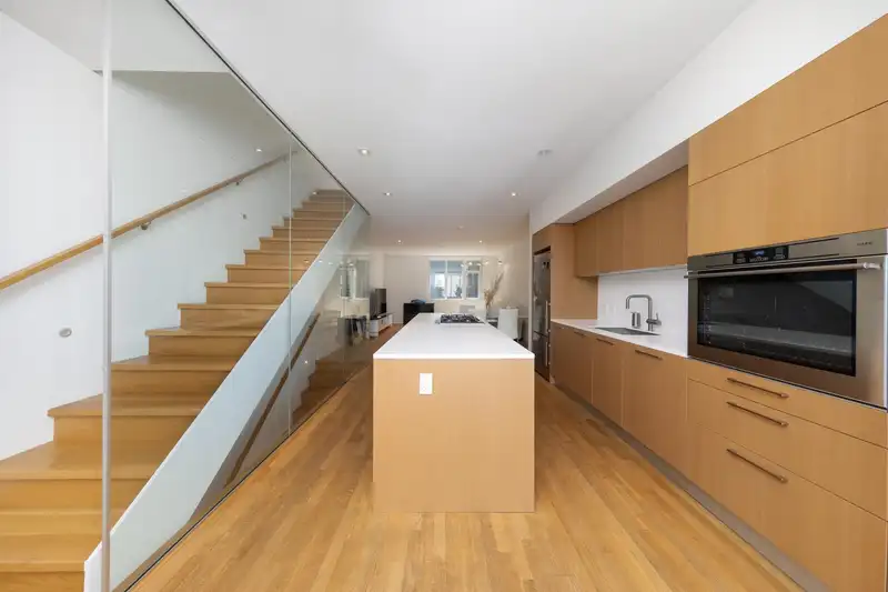 2216 WILLOW STREET - photo 4 of 23