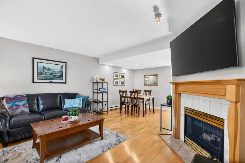 67 11588 232 STREET - photo 2 of 35