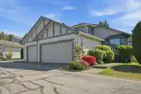 94 9012 WALNUT GROVE DRIVE - thumbnail 1