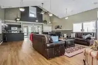 94 9012 WALNUT GROVE DRIVE - thumbnail 31
