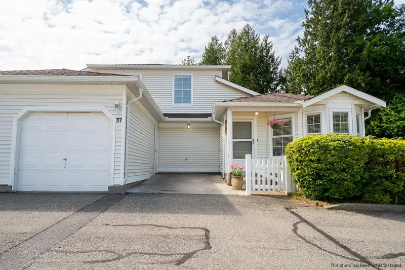 37 6537 138 STREET - photo 1 of 32