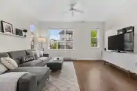 14 9533 TOMICKI AVENUE - thumbnail 4