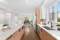 14 9533 TOMICKI AVENUE - thumbnail 7