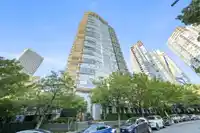 306 583 BEACH CRESCENT - thumbnail 1
