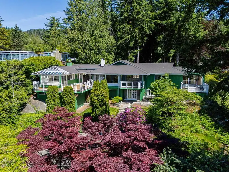 4415 WOODCREST ROAD - photo 1 of 30