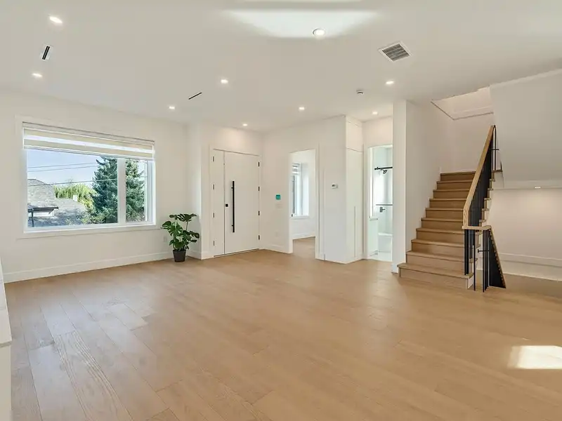 2 5337 ELSOM AVENUE - photo 3 of 40