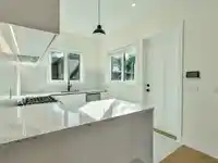 2 5337 ELSOM AVENUE - thumbnail 9