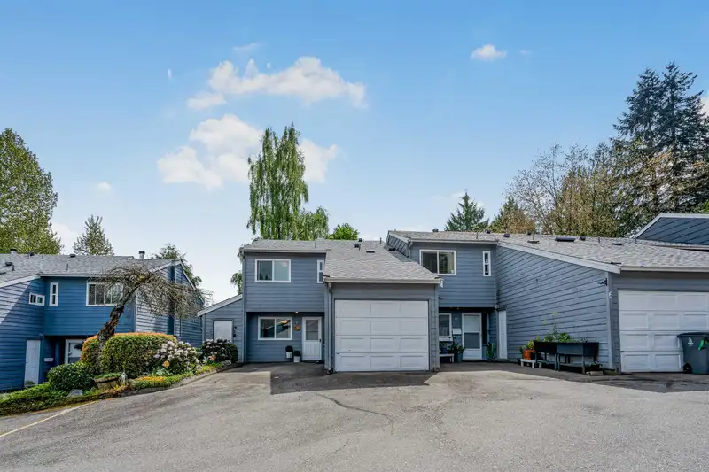 #7 9976 149TH STREET - photo 1 of 33