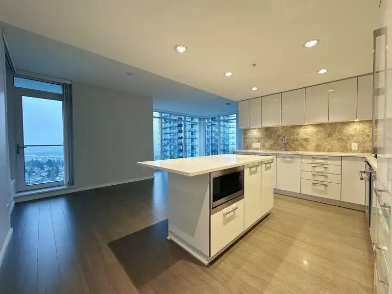 2801 6700 DUNBLANE AVENUE - photo 3 of 29