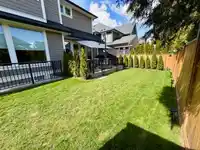 2688 164 STREET - thumbnail 9