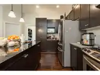6100 163B STREET - thumbnail 9