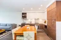 1902 585 AUSTIN AVENUE - thumbnail 6