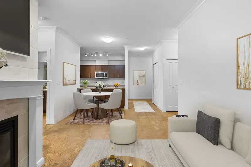 102 3250 ST JOHNS STREET - photo 2 of 36