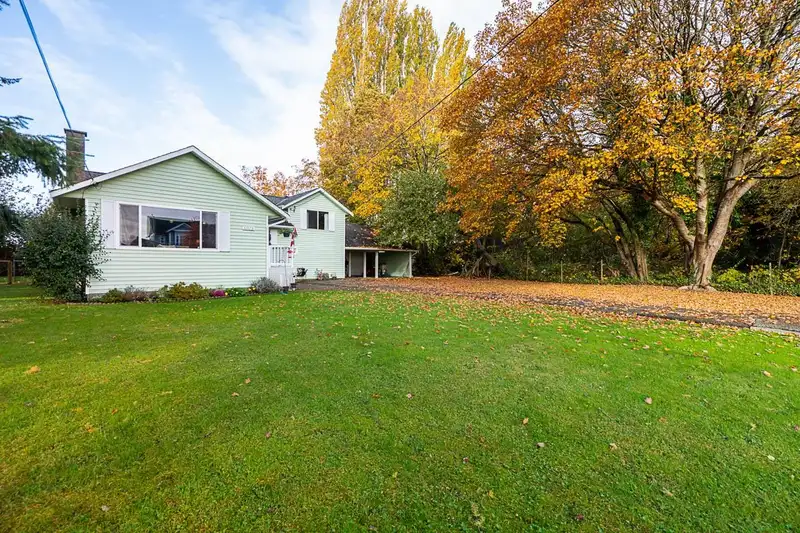 13151 NO 3 ROAD - photo 1 of 31
