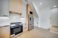 1 2636 MCGILL STREET - thumbnail 12