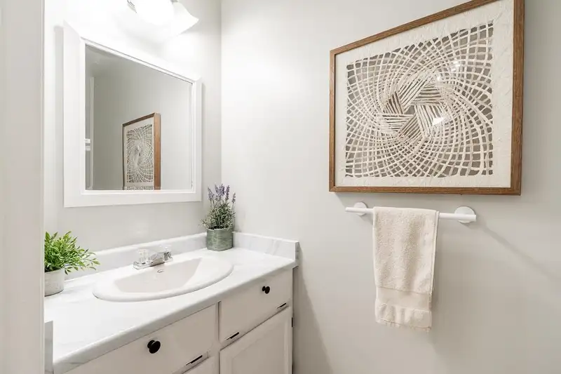 9 3190 TAHSIS AVENUE - photo 3 of 31