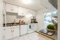 9 3190 TAHSIS AVENUE - thumbnail 6