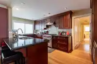 5570 BAILLIE STREET - thumbnail 4