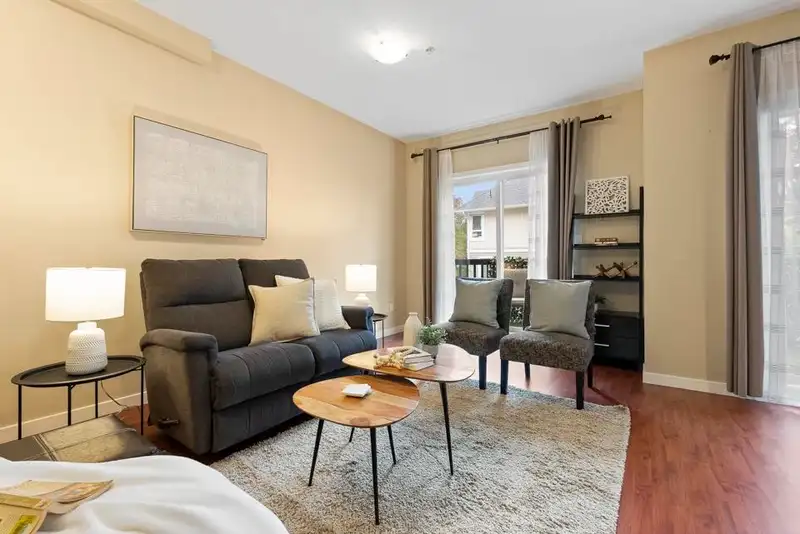 40 20159 68 AVENUE - photo 3 of 36