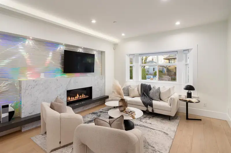 4068 W 15TH AVENUE - photo 4 of 32