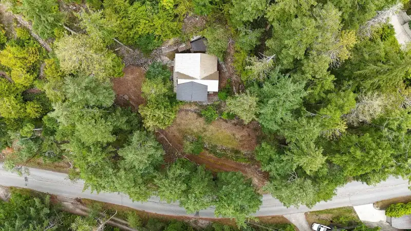 4825 SINCLAIR BAY ROAD - photo 1 of 40