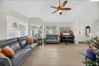 21023 45 AVENUE - thumbnail 4