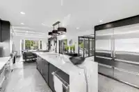 4178 DONCASTER WAY - thumbnail 14
