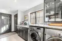 4178 DONCASTER WAY - thumbnail 19