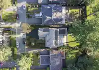 4178 DONCASTER WAY - thumbnail 40